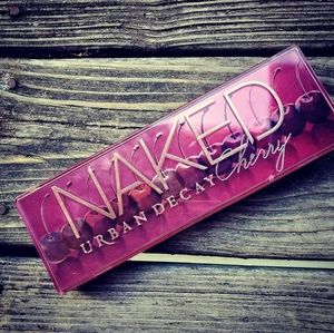 Naked Cherry Palette